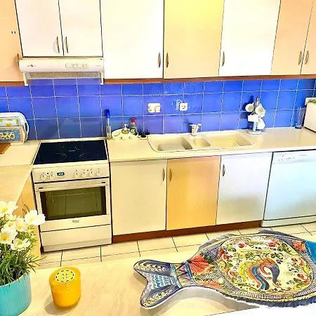 2 Bedroom, Sea Side Retreat Saronida Buitenkant foto